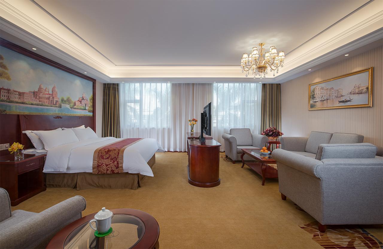 Vienna Hotel Zhongshan Guzhen Town Center Exterior foto